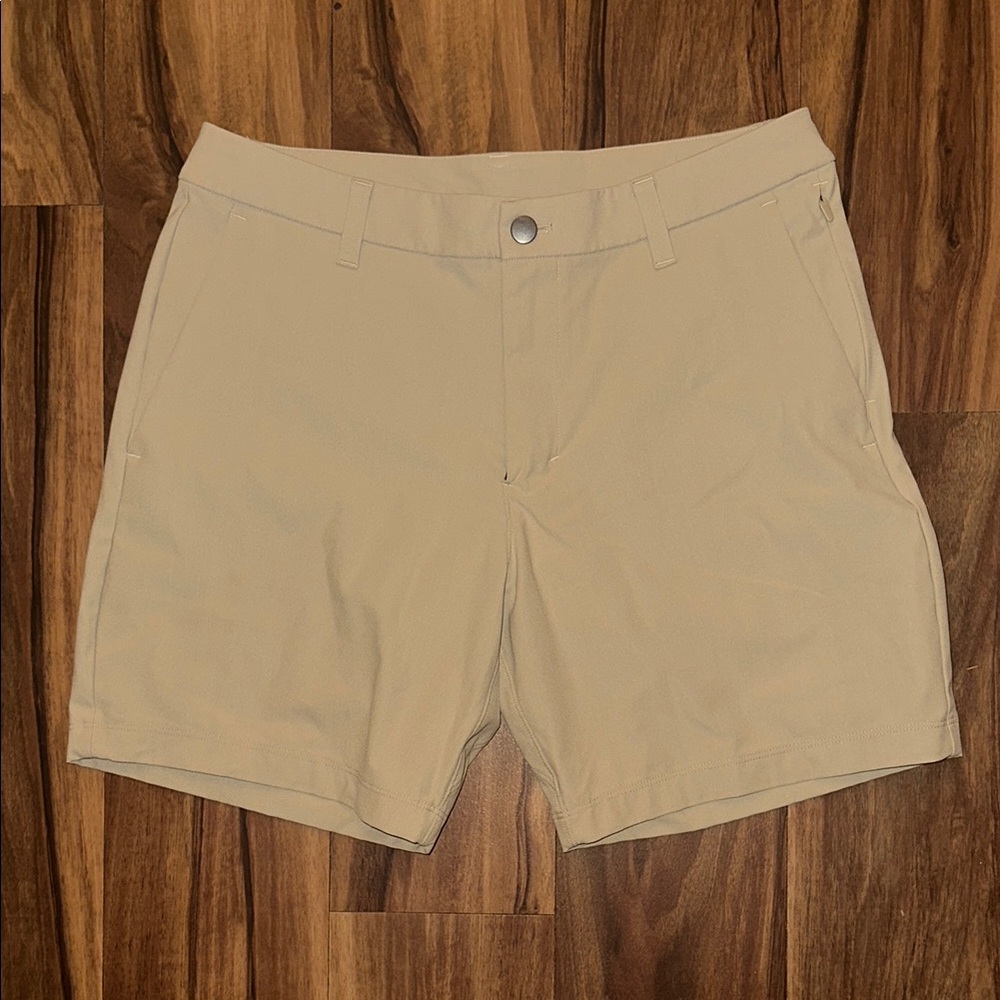 Men's Tan Shorts